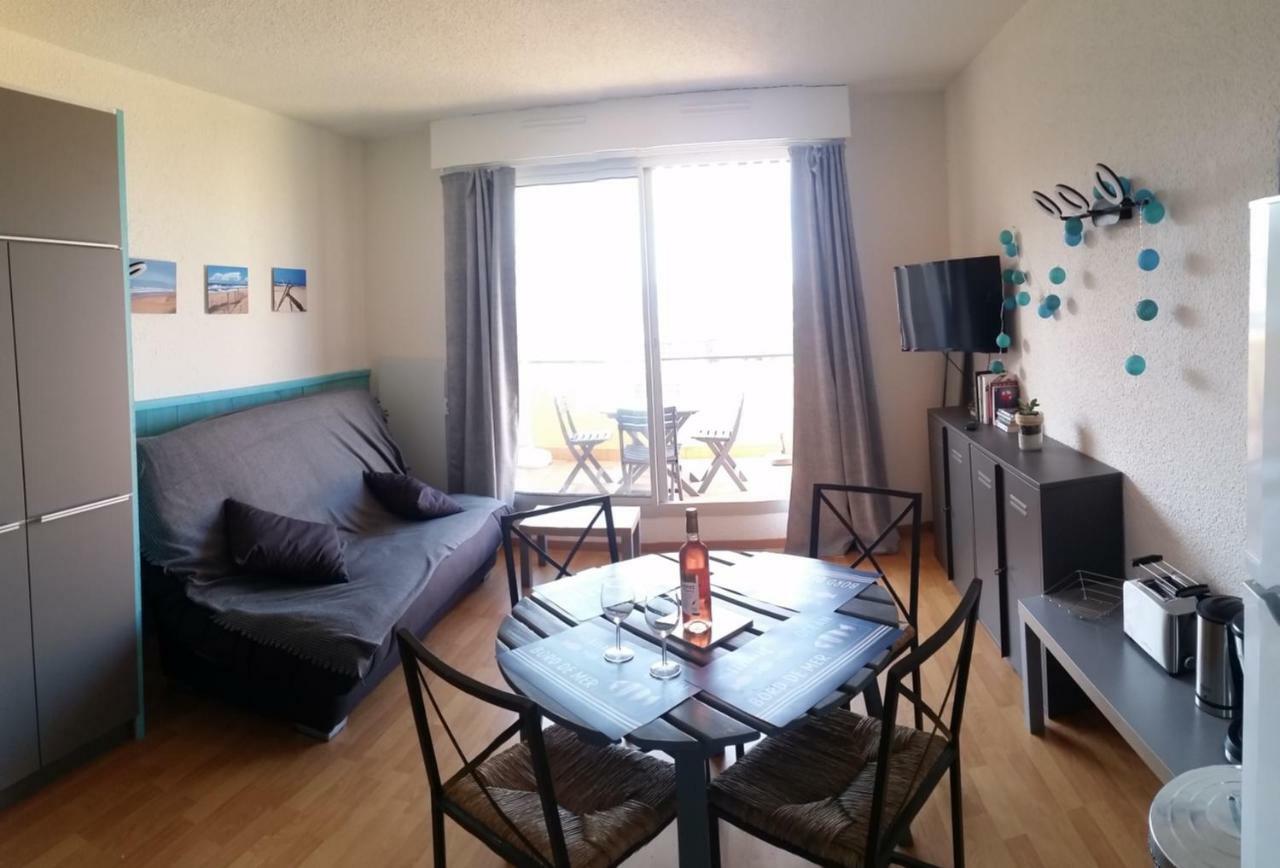 カップブルトンLes Terrasses De Notre Dameアパートメント エクステリア 写真