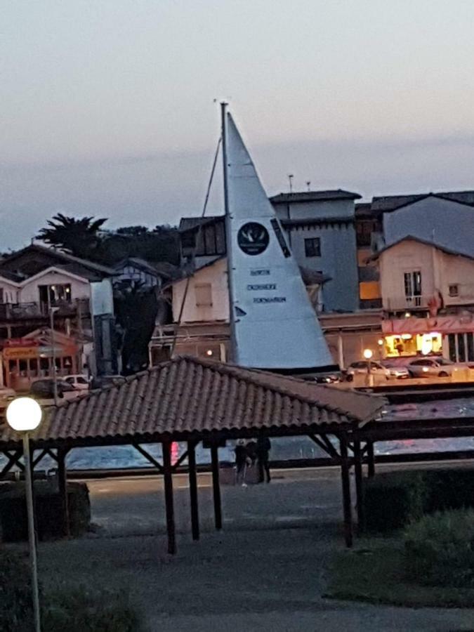 カップブルトンLes Terrasses De Notre Dameアパートメント エクステリア 写真